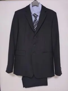 ブラックスーツ ネクタイ付き（サイズ170）