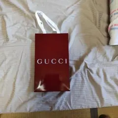 GUCCI 赤 ショップ袋