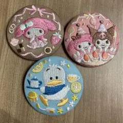サンリオ刺繍缶バッジ　シークレット　マイメロ　ペックル