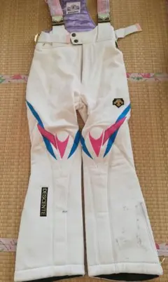 スキーパンツ ウェア