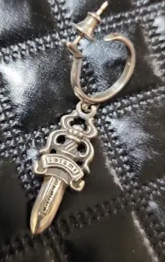 2025年最新】クロムハーツ ダガーピアスの人気アイテム - メルカリ