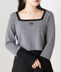 【新品未使用】スクエア胸刺繍配色チビニット　グレー　chico