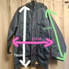 ダークブルー マウンテンパーカー