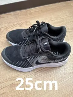 NIKEランニングシューズ