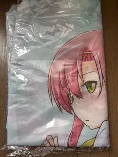 未開封】ゆるキャン△ 各務原なでしこ 抱き枕カバー 缶バッジ付き c94