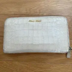 miu miu 長財布 クロコ型押し ラウンドファスナーのサムネイル