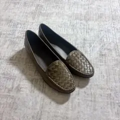 未使用 BOTTEGA VENETA イントレチャート ローファー グレージュのサムネイル