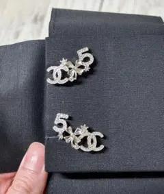 2025年最新】chanel ピアス no.5の人気アイテム - メルカリ