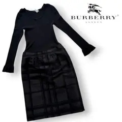 ★極美品★ Burberry バーバリー ワンピース ドッキング 薄手リブニットのサムネイル