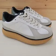 オニツカタイガー デレシティ ホワイト/グリーン 23cm