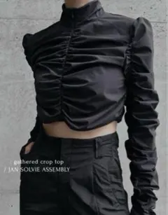 JAN SOLVIE ASSEMBLY gathered crop top