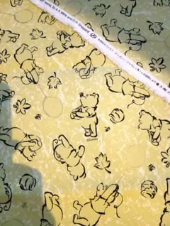 レア ディズニー 곰돌이 푸 生地 生地幅約110✕101 레트로