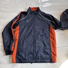 NIKEナイキ　ナイロンウインドブレーカー裏地付シャカシャカジャージ　トップス