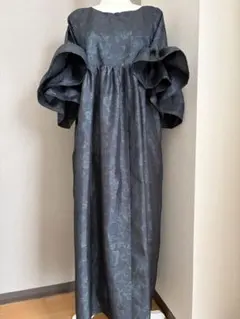 ★着物リメイク★　大島紬　フリル袖のゆったりワンピ　　椿の花