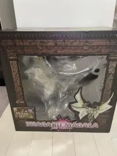 シャガルマガラ　クリエイターズモデルフィギュア(手数料割引のため出品し直し)