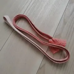 ピンクと白の編み込み帯締め