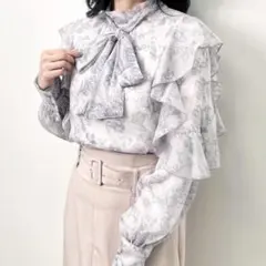 INGNI 袖フリル花柄シアーブラウス