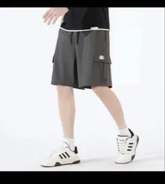 新品未使用カーゴパンツ ショート丈 メンズ 黒 ゆったりウエストゴムダークグレー