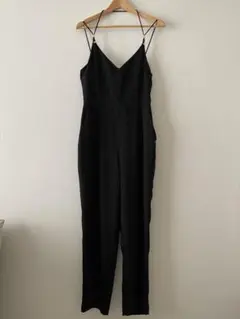 ZARAザラ｜ブラックオールインワン サロペット