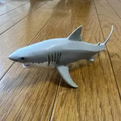 Schleich シュライヒ サメ フィギュア