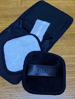 【未使用】DIOR リユーザブル メイクアップリムーバーパッド 4枚セットのサムネイル