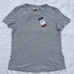 TOMMY JEANS 半袖Tシャツ XS グレーのサムネイル