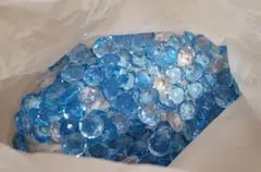 アクリルストーン青多め
