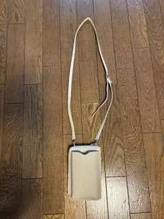 【3/20までの出品】本革　スマホショルダー