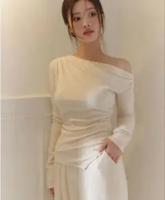 polaura アシンメトリードレープロングスリープトップス