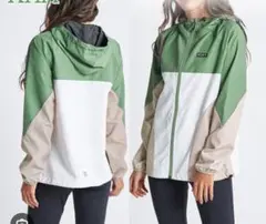 ROXY フード付きマウンテンパーカー