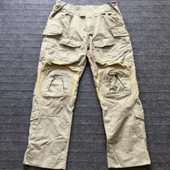 クレイプレシジョン ナイトマルチカモ セットアップ ニーパッド 激レア サバゲー クレイプレシジョン ナイトマルチカモ セットアップ ニーパッド 激レア