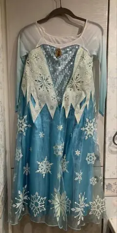 未使用★アナと雪の女王 エルサ ドレス 130 7-8歳★米ディズニーストア