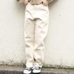 apres jour ホワイト ストレートデニムのサムネイル