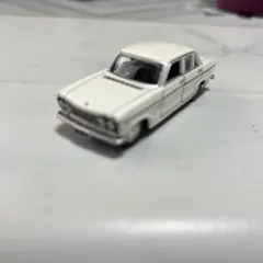 トミカリミテッド　スカイライン2000GT-Bのサムネイル