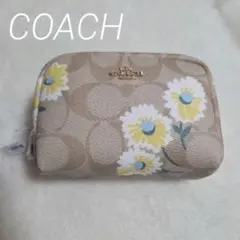 COACH　花柄　ポーチ