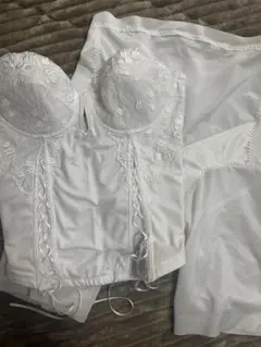 【マタニティブライダルインナー】　ビスチェ　ガードル　MIRROR MIRROR