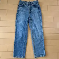 【美品】GUストレートデニム　Sサイズ
