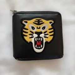 Awesome Voice 二つ折り財布 虎刺繍