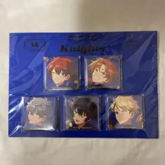 あんスタ Knights アルバムTRIP 有償特典 スクエア缶バッジ - メルカリ