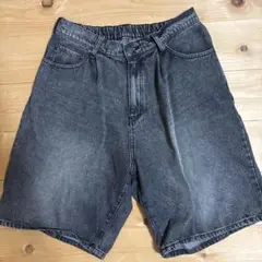 ダークグレー デニムショートパンツ