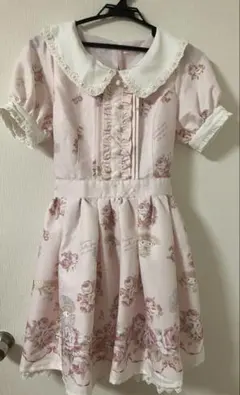 リズリサフリル襟 マイメロ花柄 半袖ミニワンピース