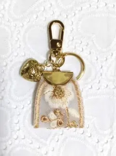 インド刺繍リボンキーホルダー　キーチャーム　ハート