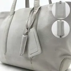 A4収納可能✨ペッレモルビダ チンクエテッレ トートバッグ レザー 肩がけのサムネイル