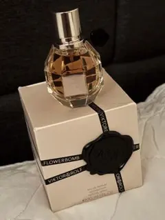 VIKTOR&ROLF FLOWERBOMB オードパルファム 30mlのサムネイル