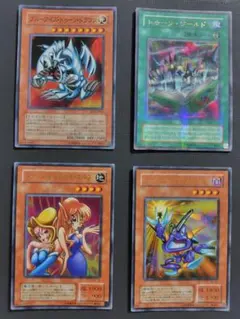 遊戯王 トゥーン関連カード 4枚セット - メルカリ