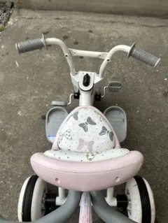 子供用三輪車 手押し棒付き ピンク リボン柄のサムネイル