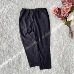 PICCIN テーパードパンツ（M）黒系　シンプル