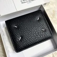 Maison Margiela 二つ折り財布 ブラックリクさん専用 Maison Margiela 二つ折り財布 ブラックリクさん専用 - メルカリ
