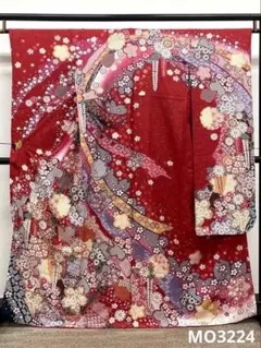振袖 刺繍 金彩 紋意匠 身丈167cm パールトーン加工済 MO3152 - メルカリ