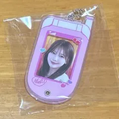 NiziU マユカ　フォト入りアクリルキーホルダー　ポップアップ　キーホルダー